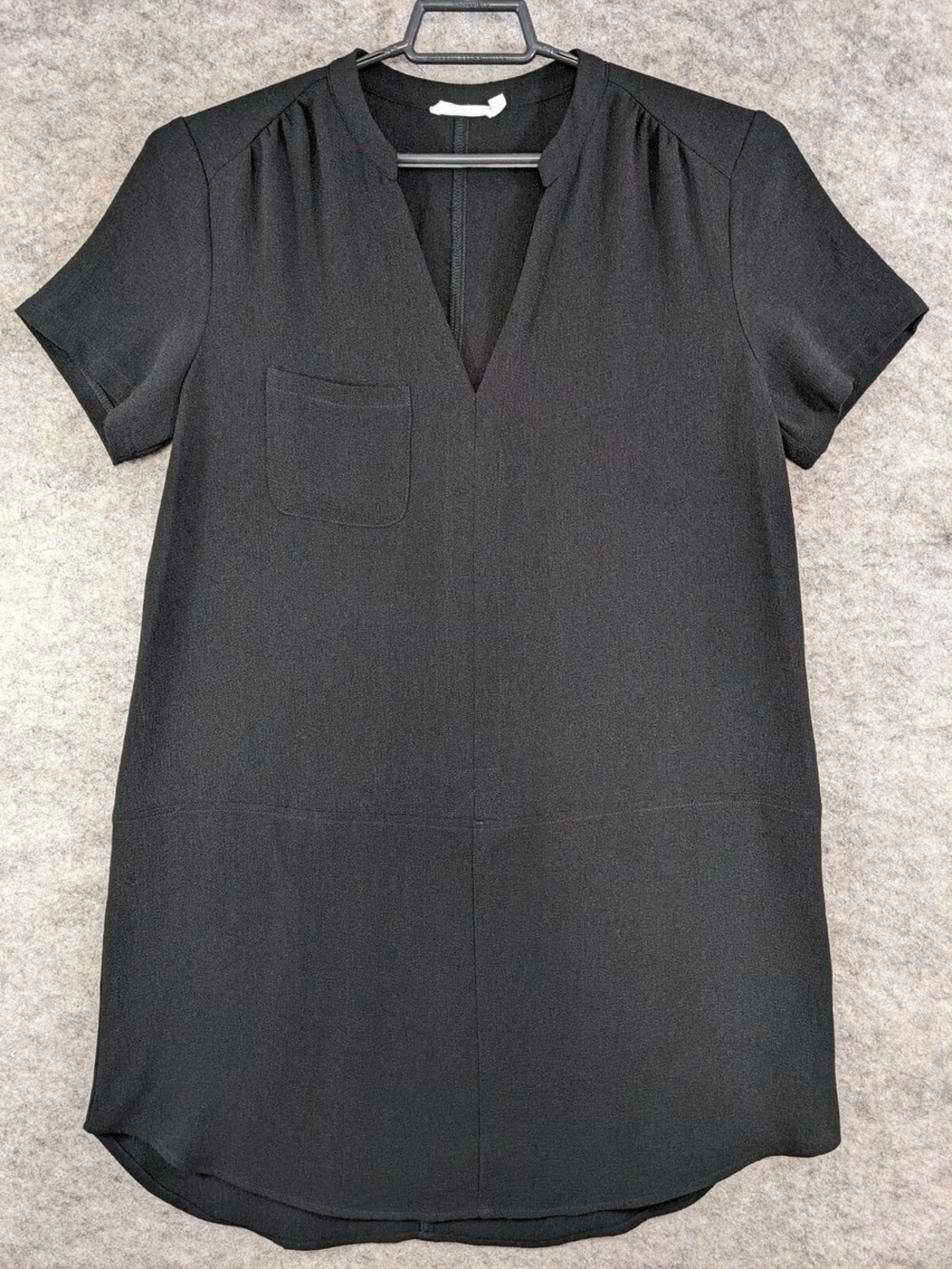 Lush Black Short Sleeve V-Neck Tunic Dress